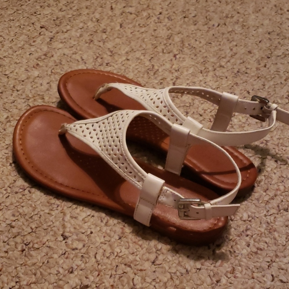 Sandals - Picture 2 of 2